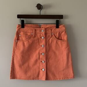 EUC LEVI’S NOTCH A-LINE BUTTON-FRONT DENIM SKIRT AUTUMN LEAF ORANGE SIZE 27
